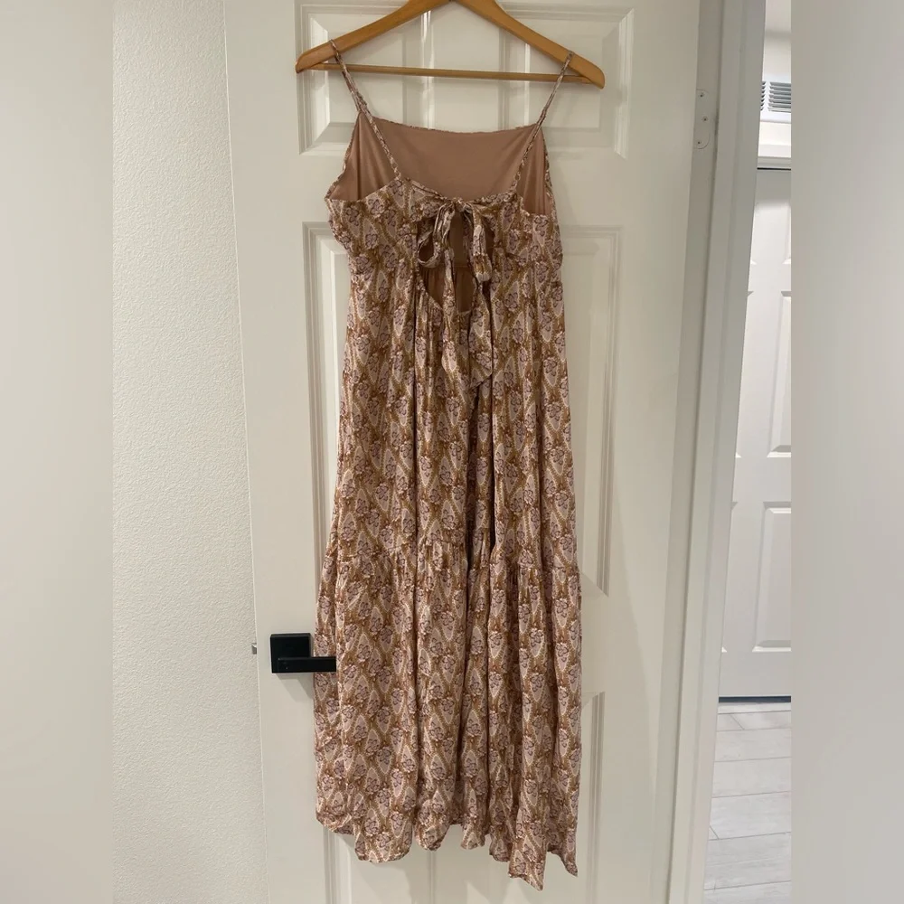 By The River flowy dress L